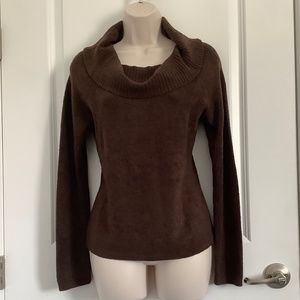 NWT GRACE Elements Sweater Size M, Color: Brown